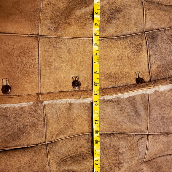 Women's shearling coat size large - Picture 4 of 10